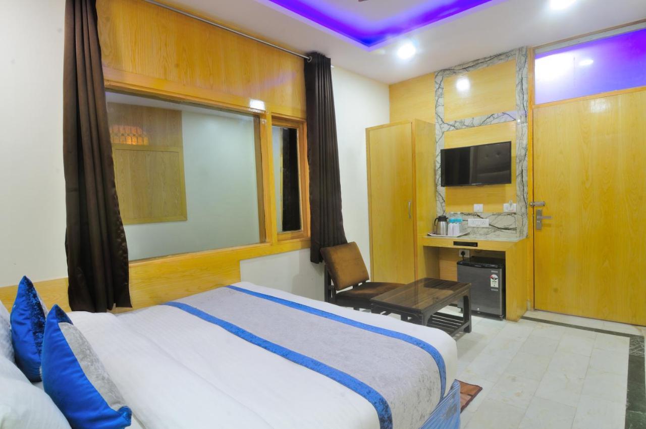 Hotel Karlo Kastle - Paharganj - Nuova Delhi Esterno foto